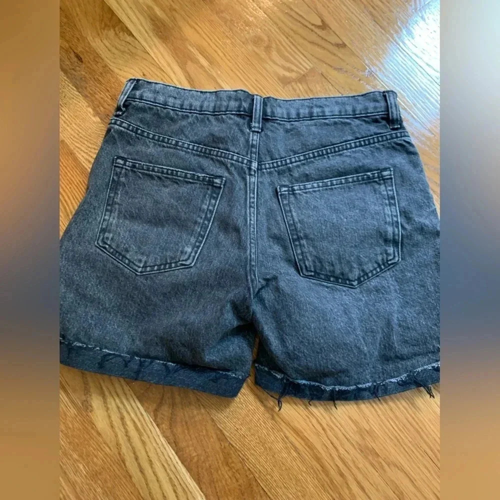 Everlane W Relaxed Denim Shorts in Faded Black Size 26 - Picture 7 of 7